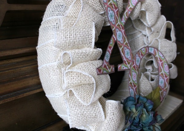 close up of burlap wreath 