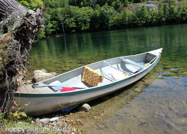 Canoeing Emerald Lake