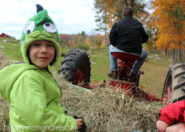 Hurst Family Farms Hayrides in Connecticut