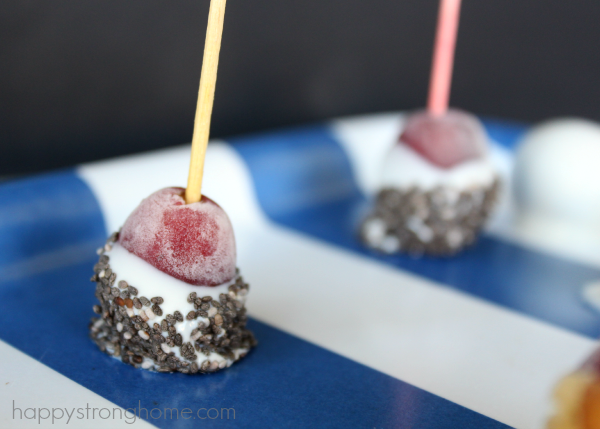 frozen yogurt grapes snack idea