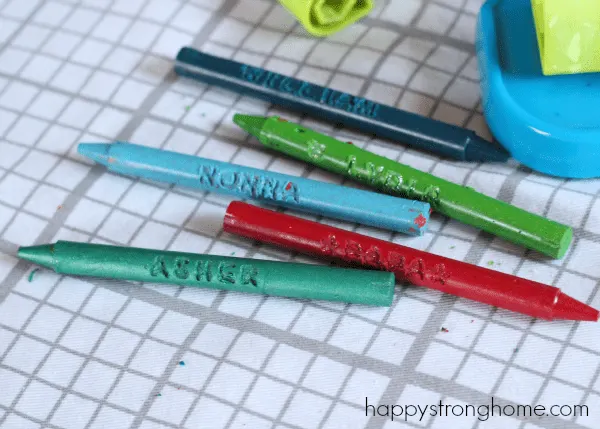 DIY Engraved Crayon Place Cards