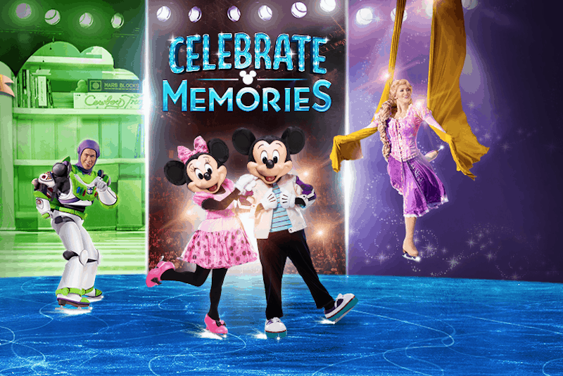 Disney on Ice Celebrate Memories, Mickey and Minnie dancing