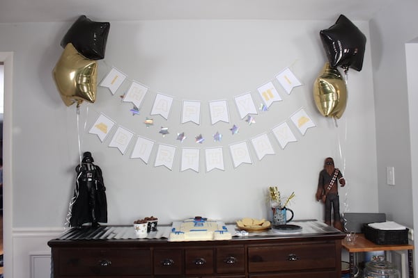 Star Wars Birthday Decor Banner Balloons and figurines
