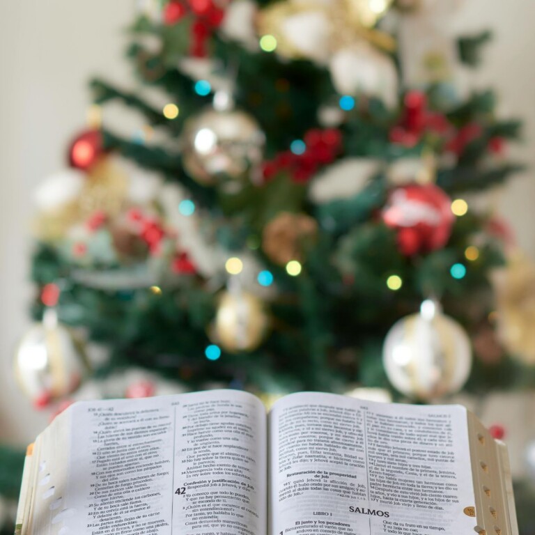 Creative Ways to Share the Christmas Story with Kids